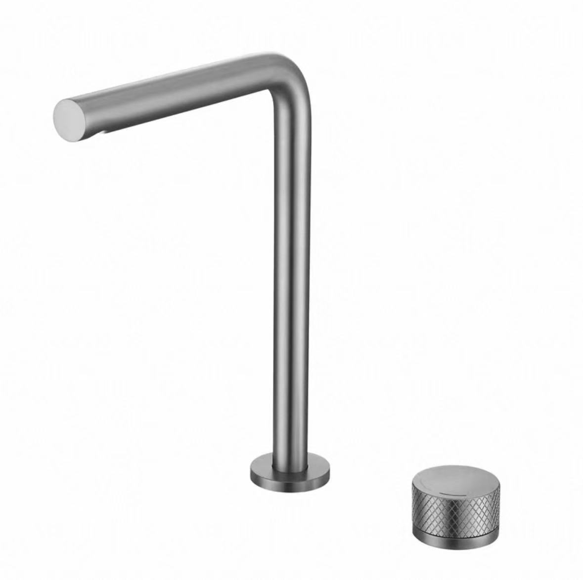 Purong Itom nga Geometric Split Faucet